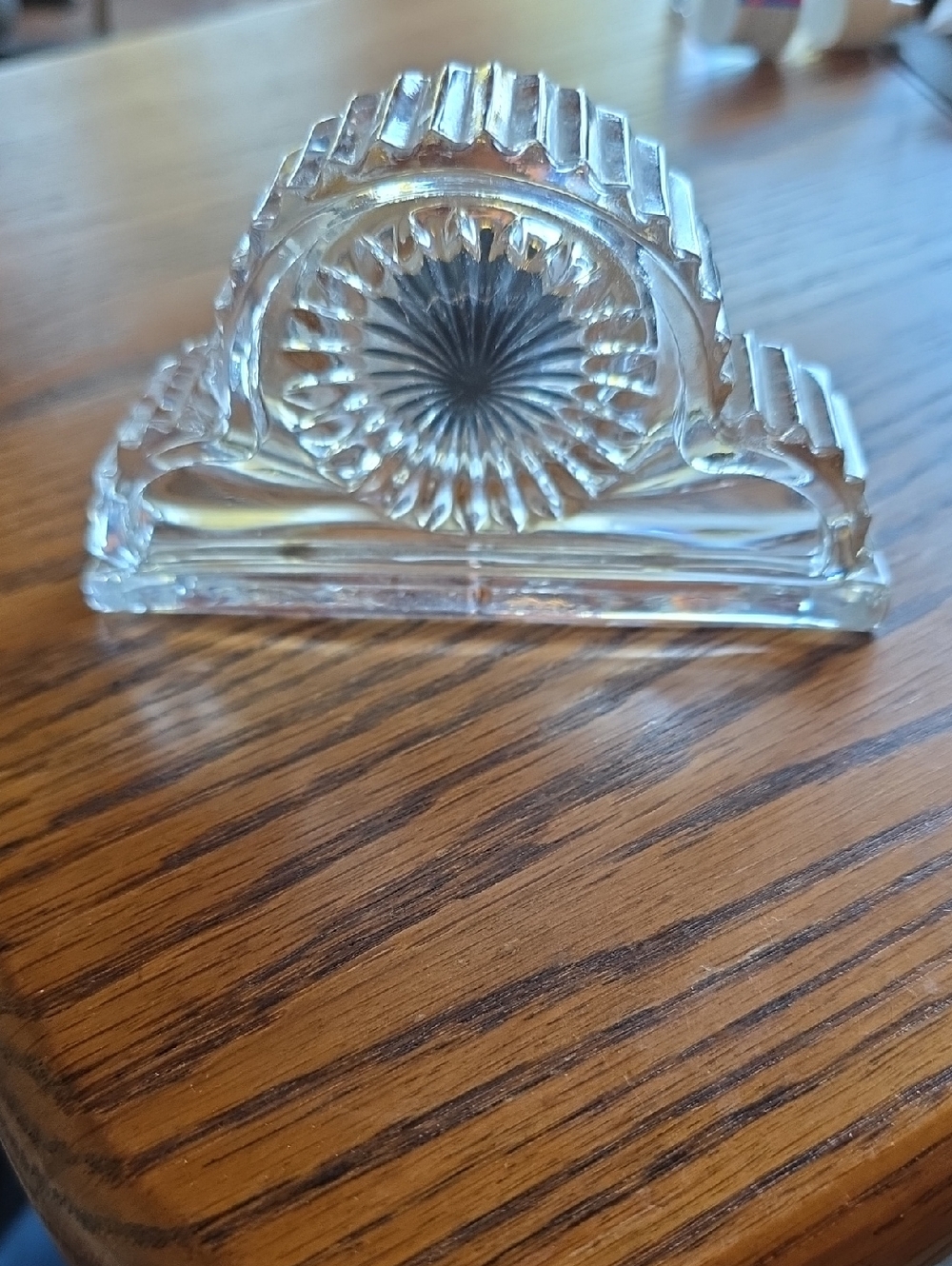 Small Crystal Clock - Picture 2 of 2